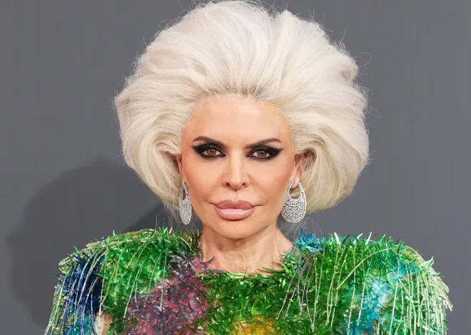Lisa Rinna’s Latest Dancing Video Sparks Buzz Over Her Face — Photos