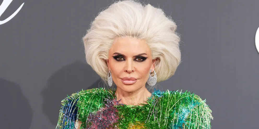 Lisa Rinna’s Latest Dancing Video Sparks Buzz Over Her Face — Photos