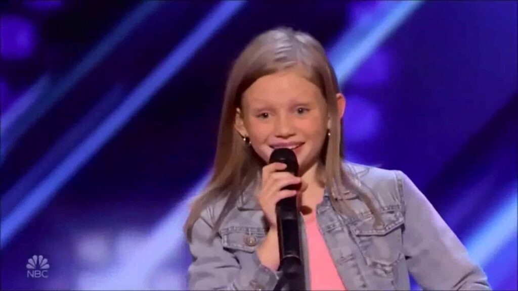 😭🎤AGT Judge Simon Cowell Furiously Stops Young Girl’s Audition, But Then Something Amazing Happens